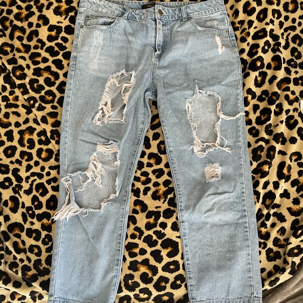 Cute Cropped loose Jeans !